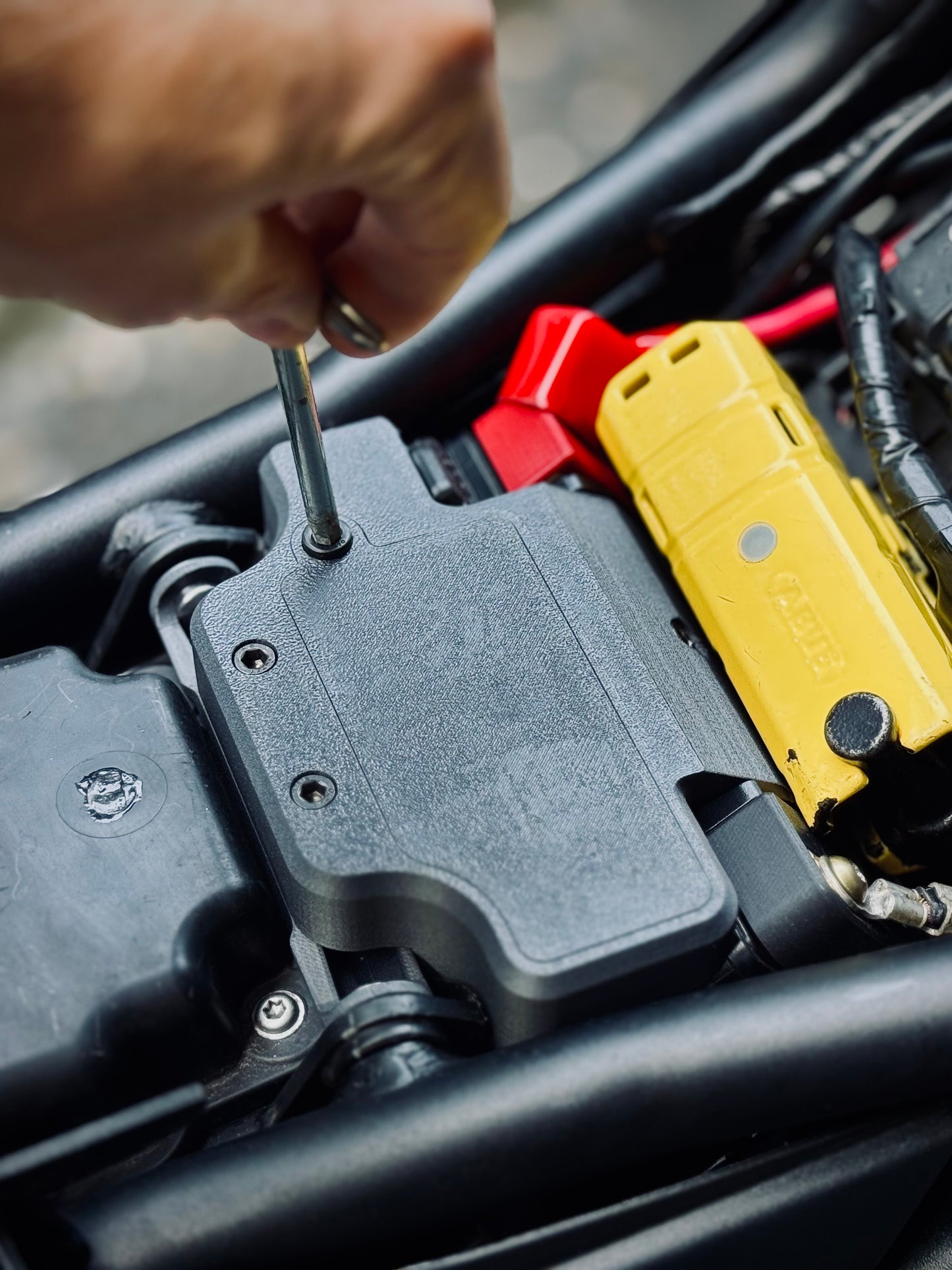 Battery Mount with Under Seat Storage for Triumph Trident 660