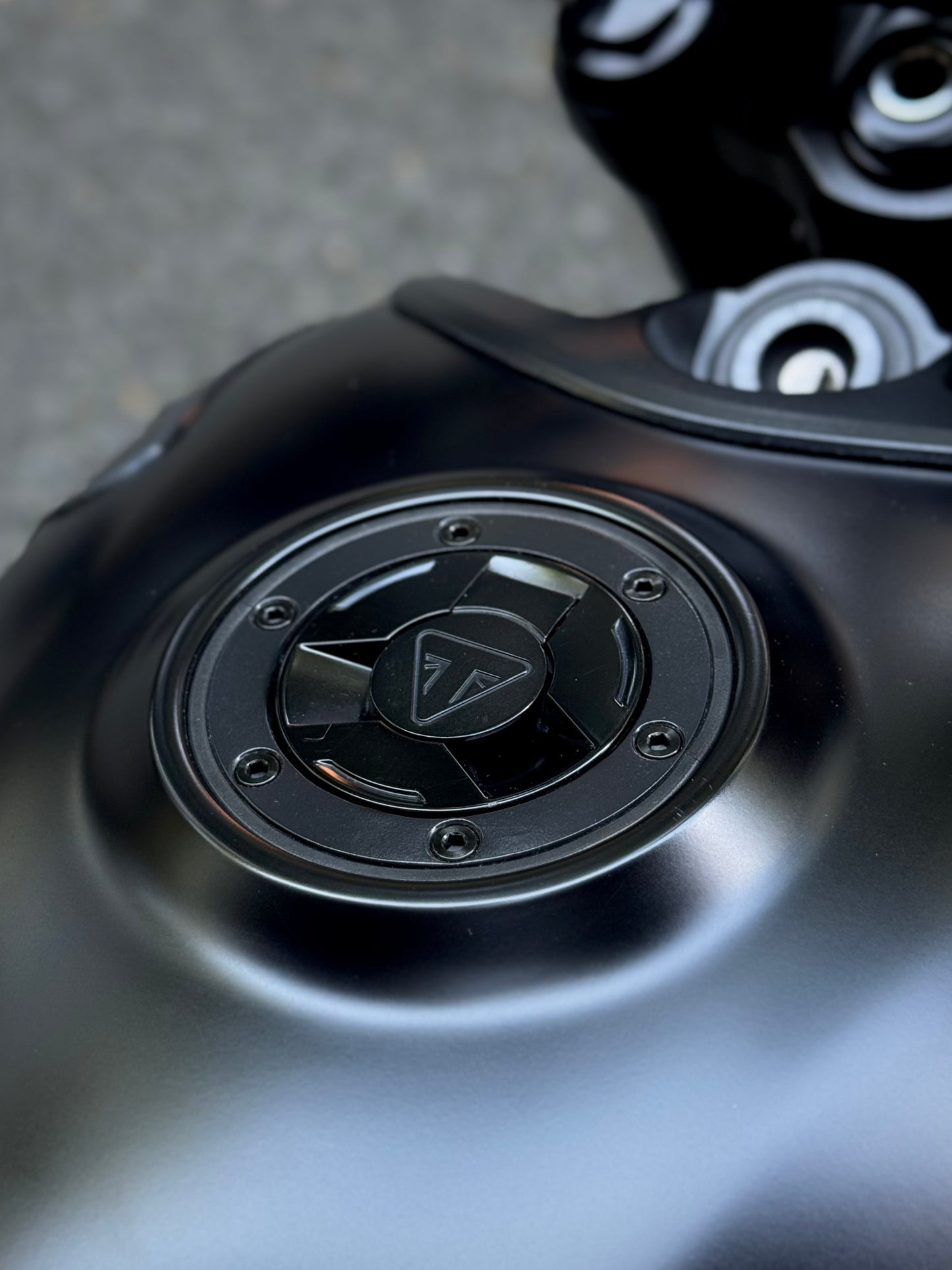 Titanium Screw Set - Fuel Cap Bezel